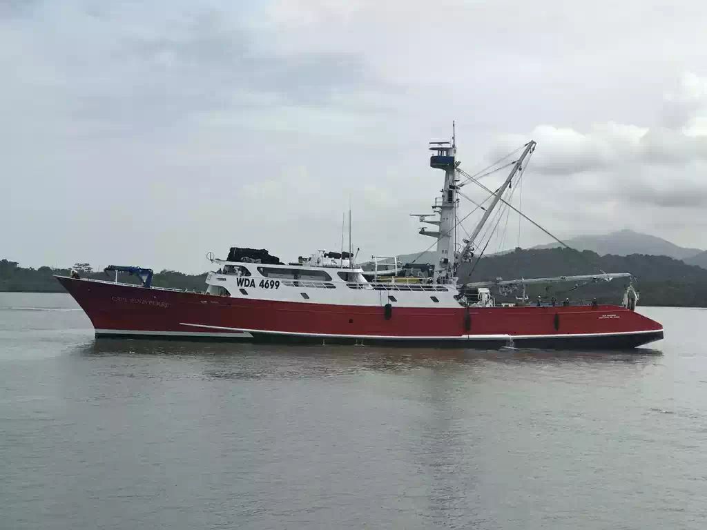 Cape finisterre vid 4111 record of fishing vessels